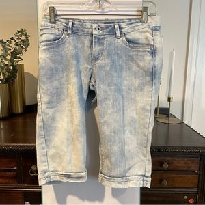 Levi’s girls 16 denim shorts